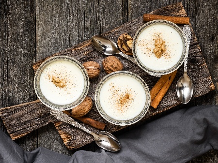 Млечен ванилов крем без яйца за десерт или пълнеж - снимка на рецептата